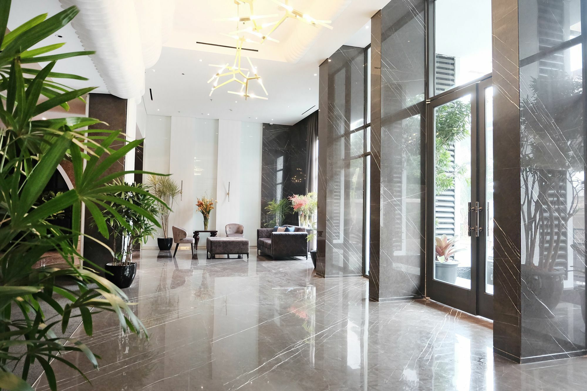 Goodrich Suites, Jakarta Exterior photo